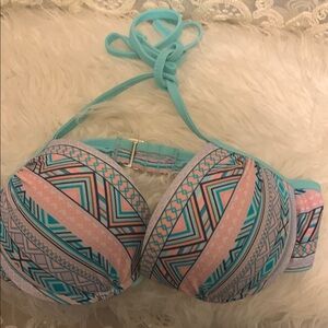 Xhilaration‎ Multicolor Geometric Bikini Top